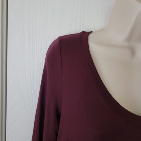 Athleta Cloudlight Stratus Tee - Picture 6 of 7